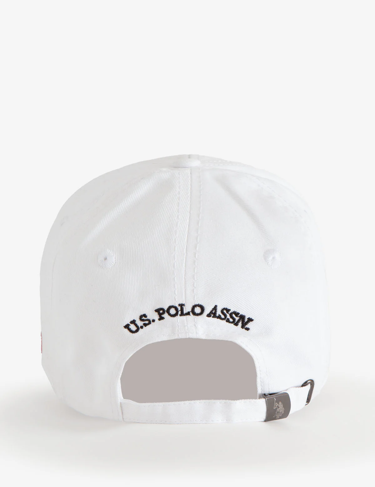 10306-mens-center-small-logo-hat-10.webp MENS CENTER SMALL LOGO HAT