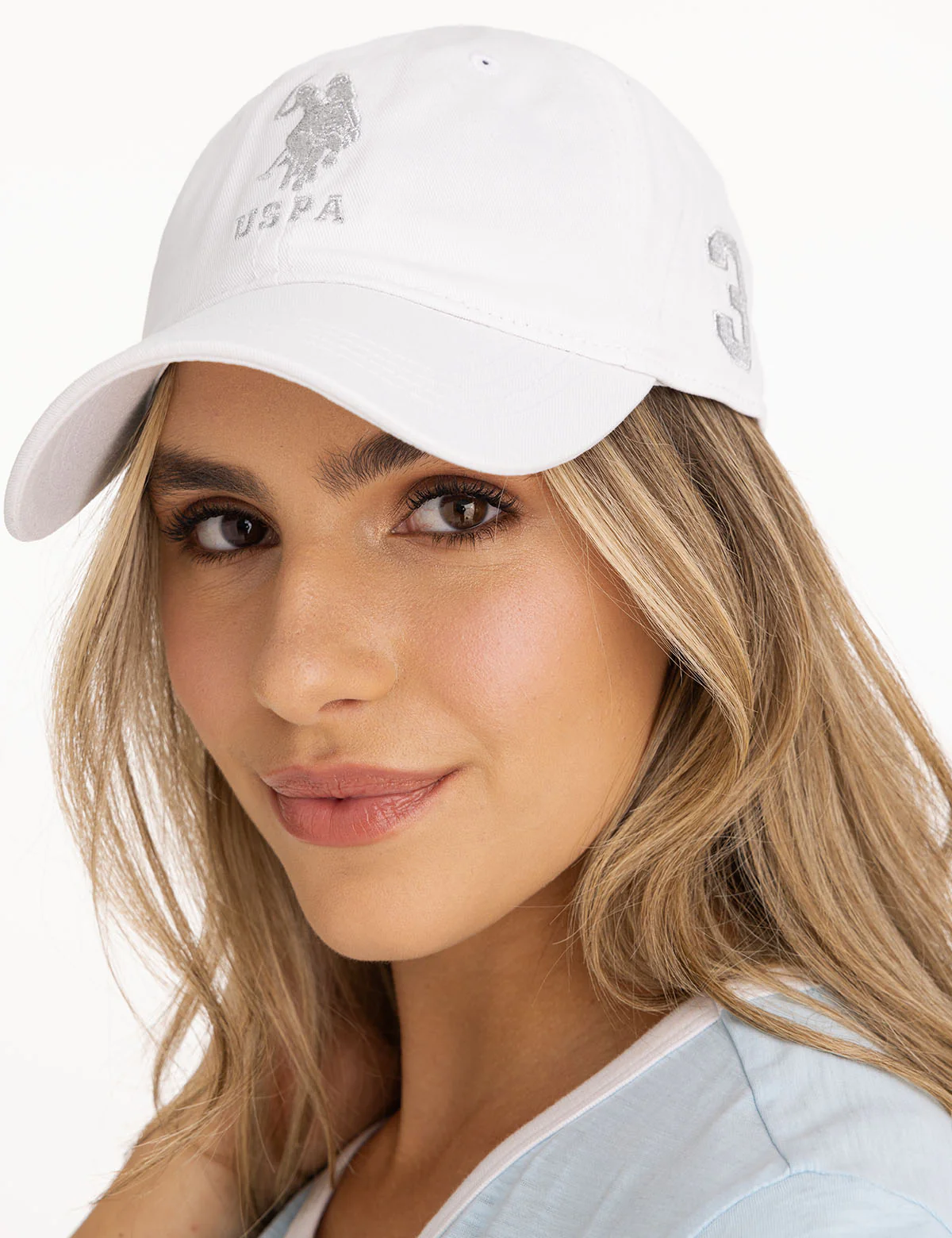 10368-womens-twill-center-lurex-logo-hat-1.webp WOMENS TWILL CENTER LUREX LOGO HAT