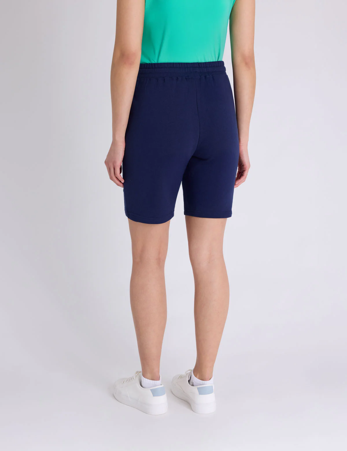 10603-drawstring-logo-bermuda-shorts-12.webp DRAWSTRING LOGO BERMUDA SHORTS