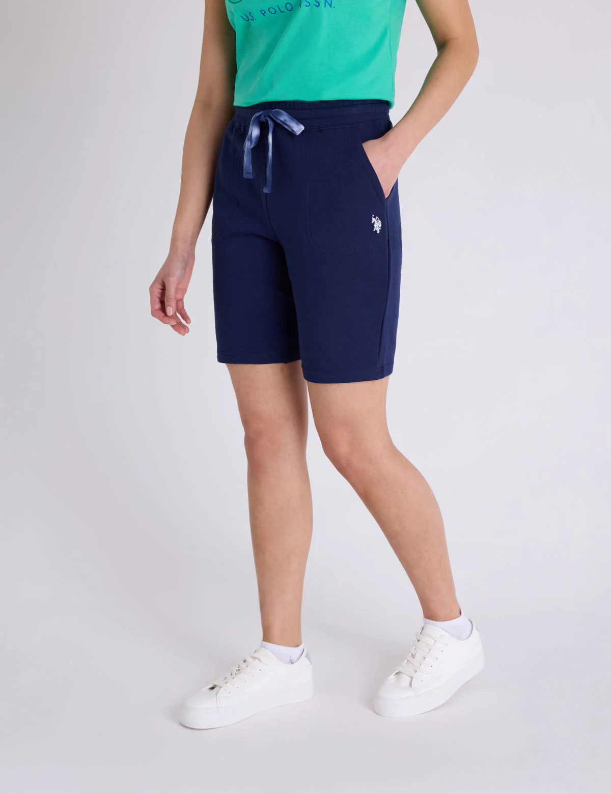 10603-drawstring-logo-bermuda-shorts-8.webp DRAWSTRING LOGO BERMUDA SHORTS