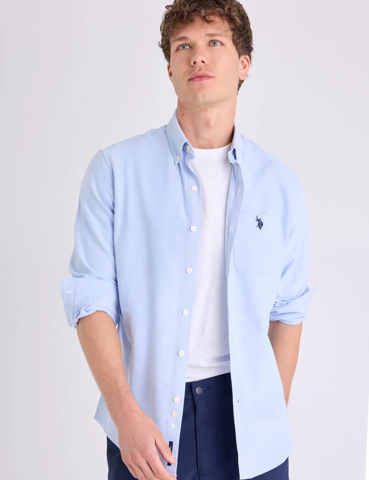 10663-long-sleeve-stretch-oxford-shirt-2.webp LONG SLEEVE STRETCH OXFORD SHIRT