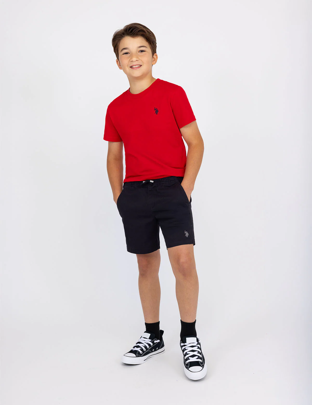10725-boys-basic-crew-neck-t-shirt-2.webp BOYS BASIC CREW NECK T-SHIRT