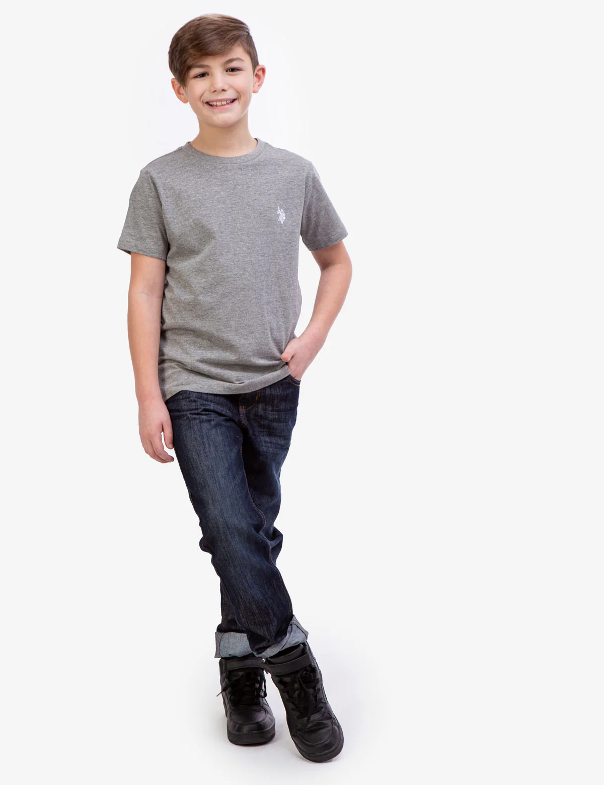 10725-boys-basic-crew-neck-t-shirt-20.webp BOYS BASIC CREW NECK T-SHIRT