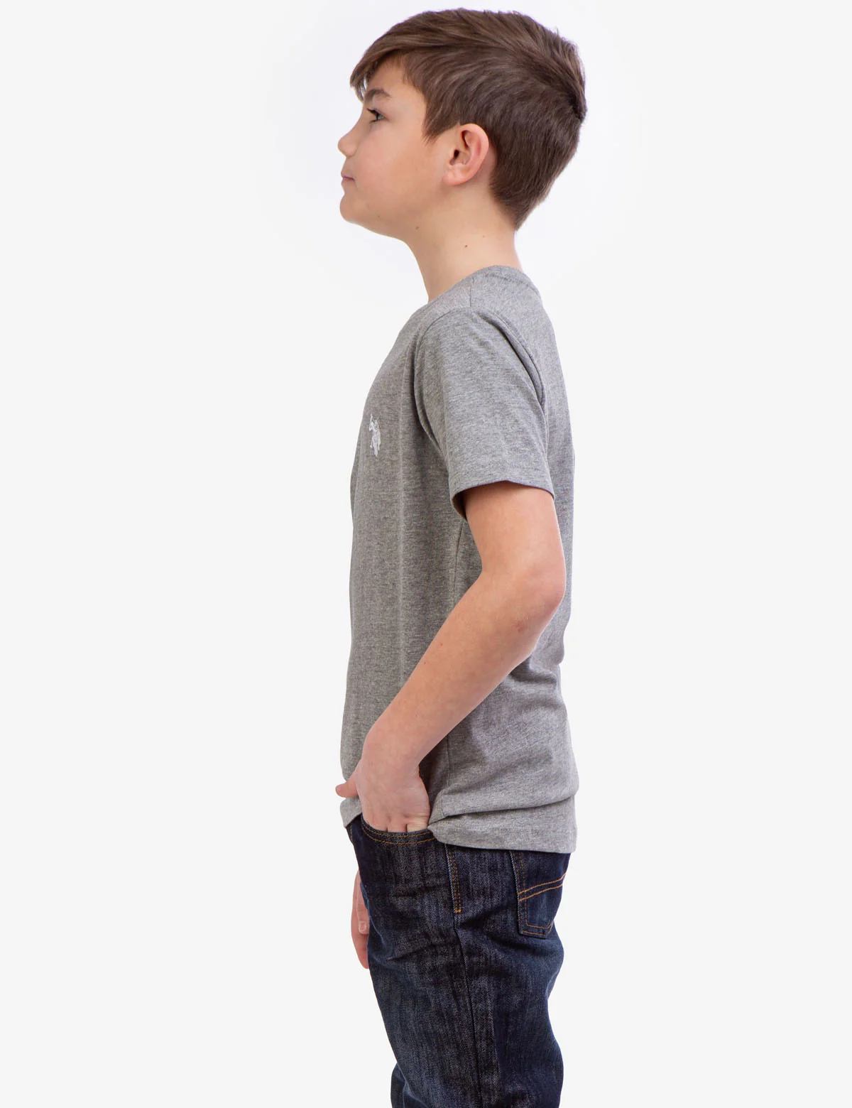 10725-boys-basic-crew-neck-t-shirt-21.webp BOYS BASIC CREW NECK T-SHIRT
