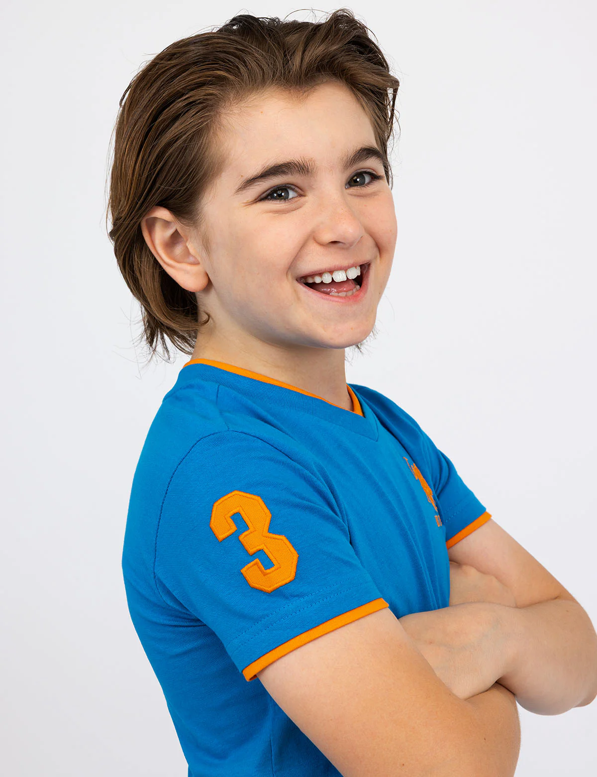 10762-boys-basic-v-neck-t-shirt-14.webp BOYS BASIC V-NECK T-SHIRT
