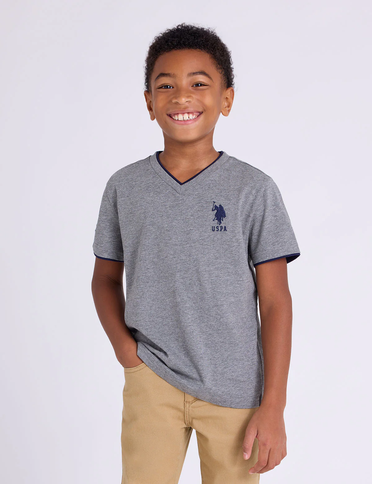 10762-boys-basic-v-neck-t-shirt-19.webp BOYS BASIC V-NECK T-SHIRT