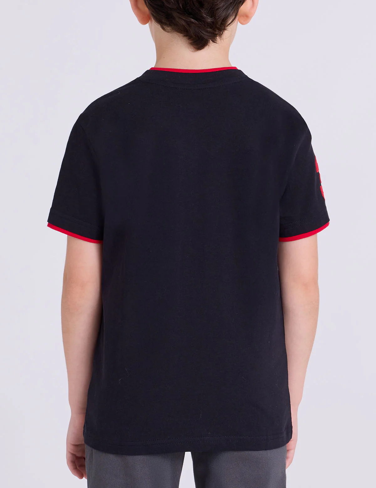 10762-boys-basic-v-neck-t-shirt-9.webp BOYS BASIC V-NECK T-SHIRT