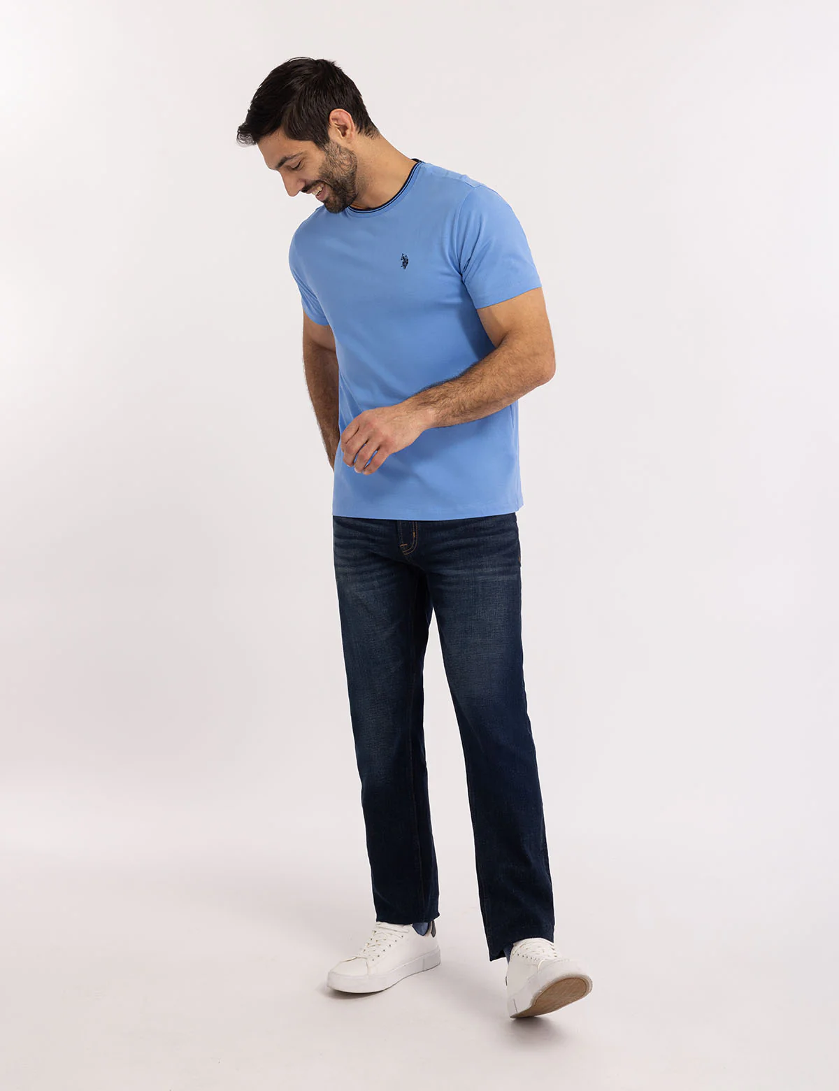 11417-tipped-crew-neck-collar-t-shirt-10.webp TIPPED CREW NECK COLLAR T-SHIRT