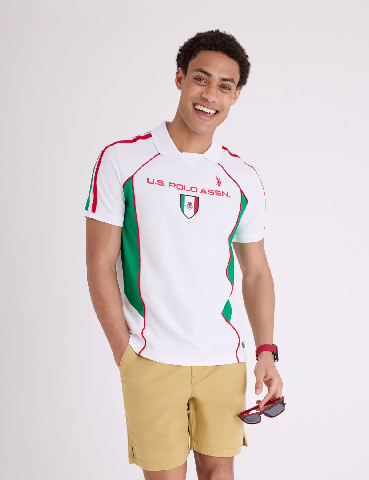 1172-mexico-shield-performance-pique-polo-shirt-1.webp MEXICO SHIELD PERFORMANCE PIQUE POLO SHIRT