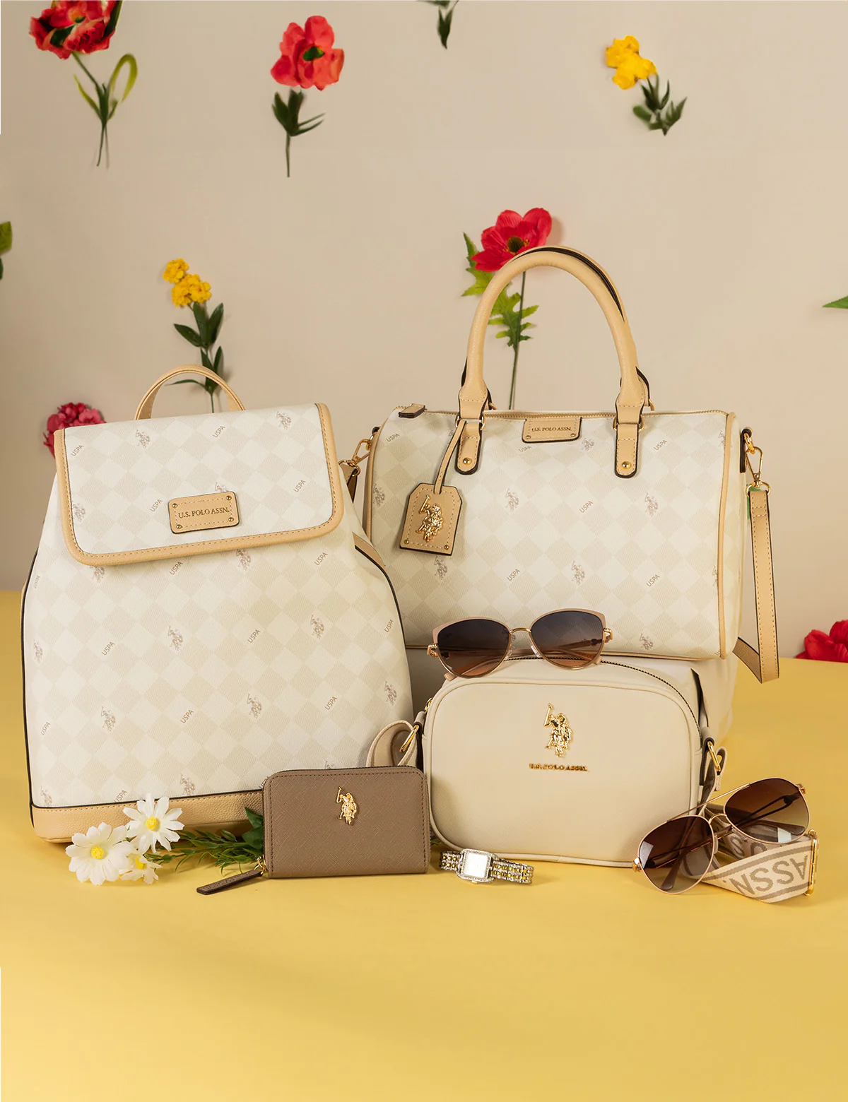 11900-diamond-signature-swifty-satchel-bag-8.webp DIAMOND SIGNATURE SWIFTY SATCHEL BAG