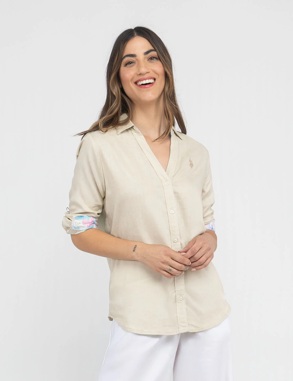 11901-water-floral-linen-roll-sleeve-shirt-1.webp WATER FLORAL LINEN ROLL SLEEVE SHIRT