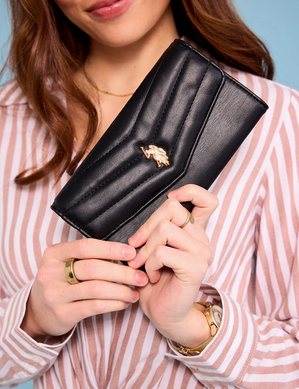 12410-large-quilted-flap-wallet-1.webp LARGE QUILTED FLAP WALLET