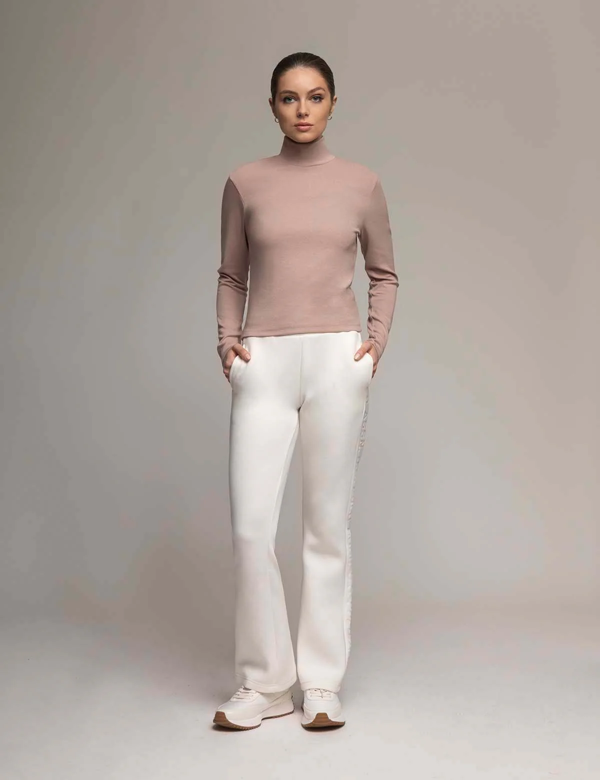 12810-white-label-essential-mock-neck-rib-top-2.webp WHITE LABEL ESSENTIAL MOCK NECK RIB TOP