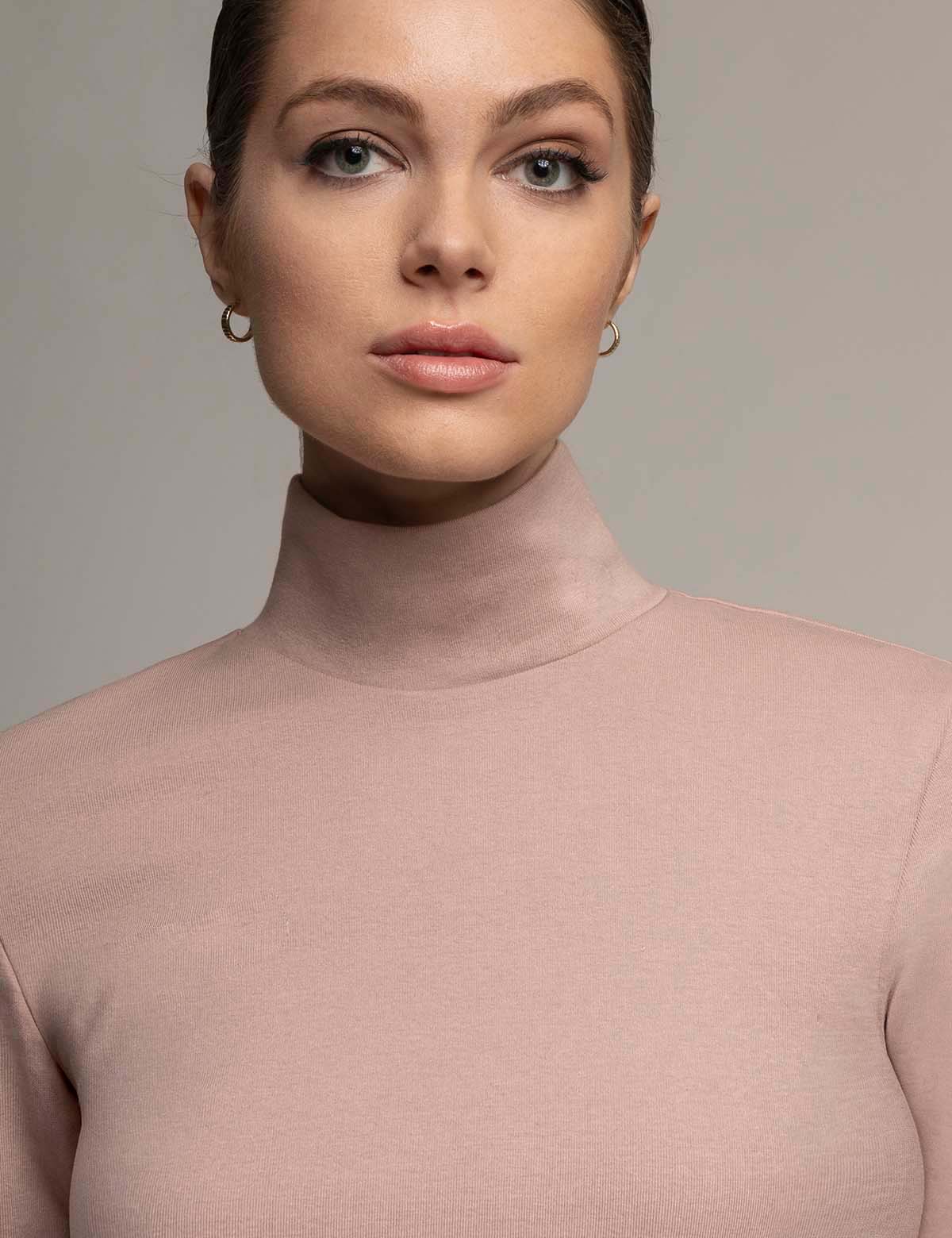 12810-white-label-essential-mock-neck-rib-top-5.jpg WHITE LABEL ESSENTIAL MOCK NECK RIB TOP
