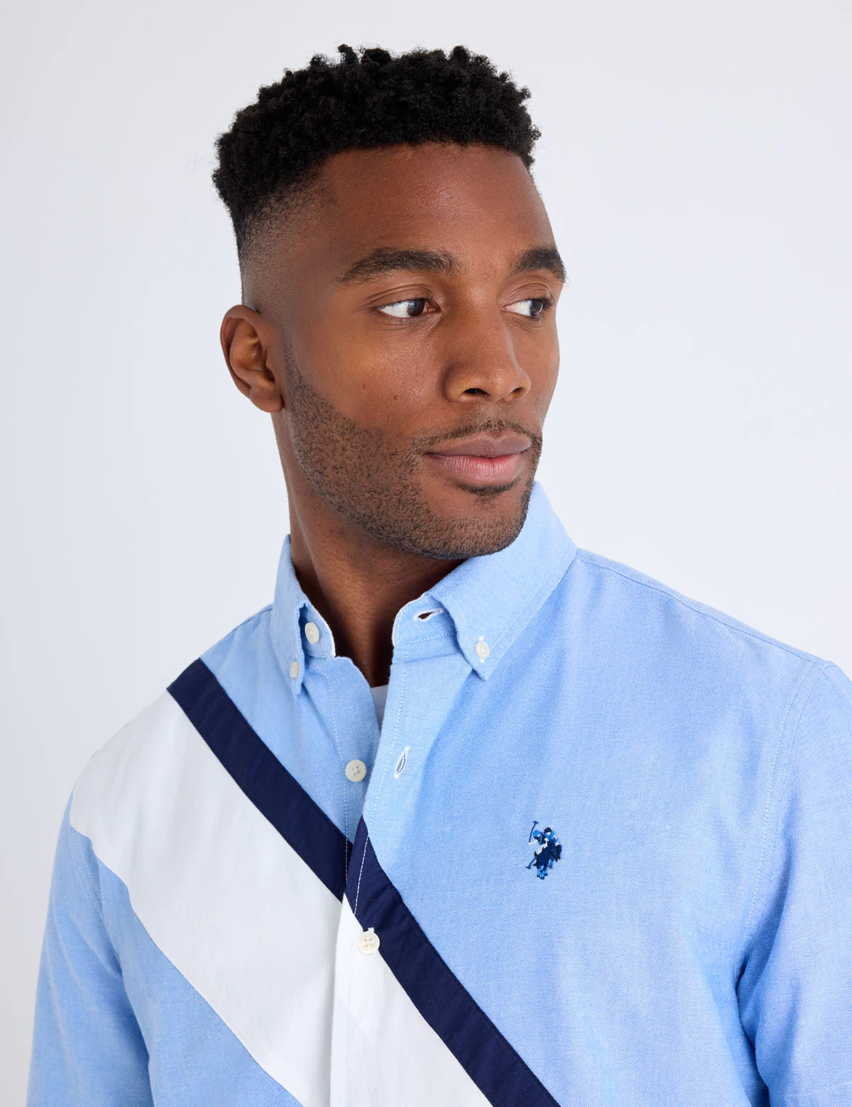 12886-short-sleeve-sash-oxford-shirt-2.webp SHORT SLEEVE SASH OXFORD SHIRT