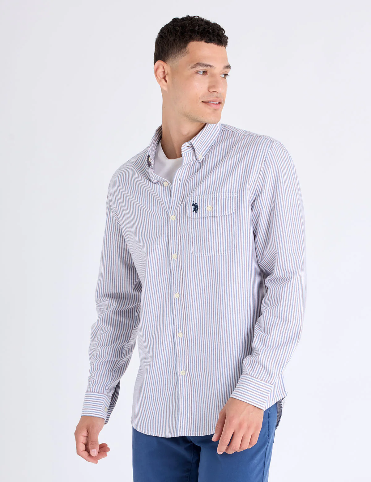 13019-long-sleeve-vertical-stripe-oxford-shirt-1.webp LONG SLEEVE VERTICAL STRIPE OXFORD SHIRT
