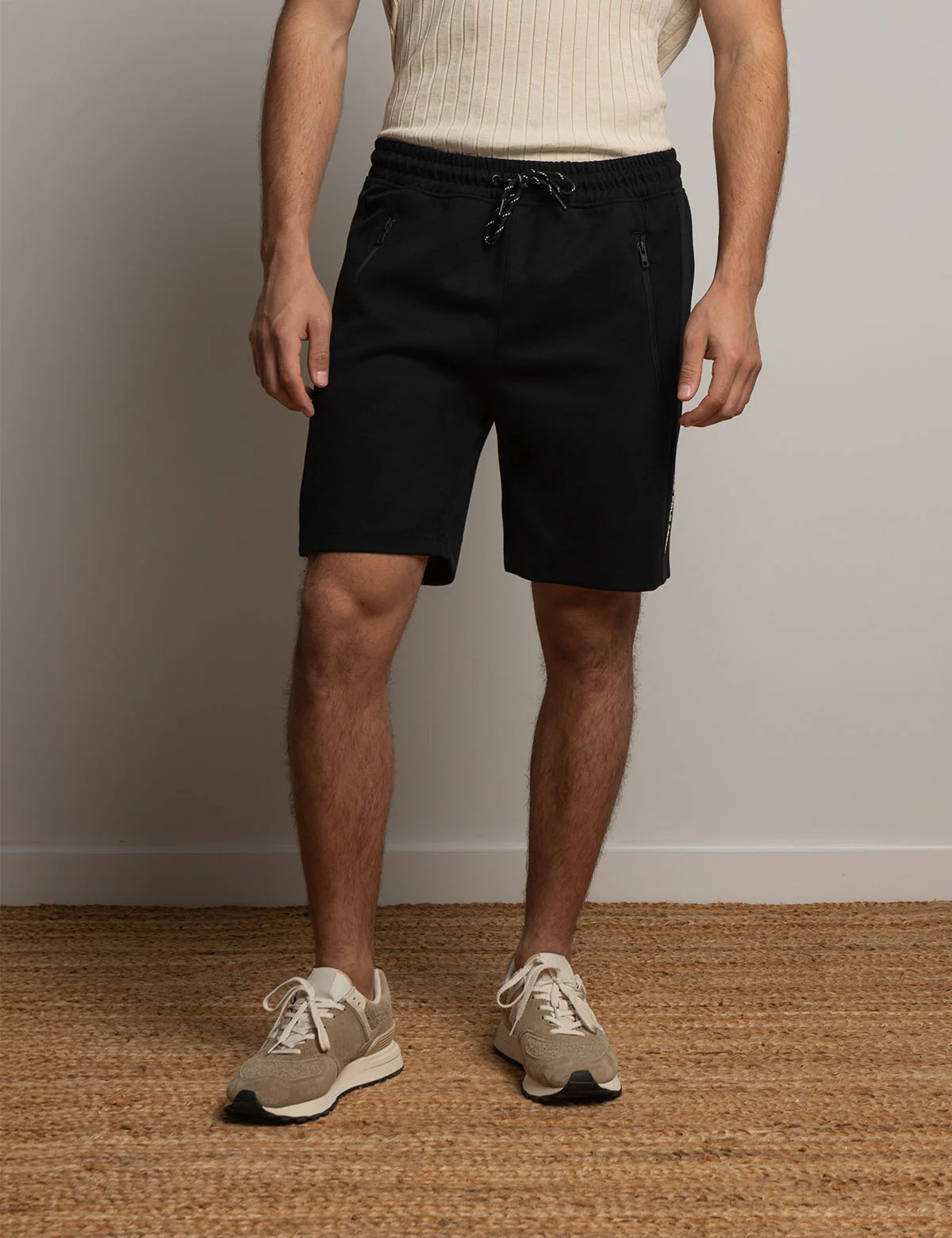 13033-white-label-bonded-interlock-jogger-shorts-9.webp WHITE LABEL BONDED INTERLOCK JOGGER SHORTS