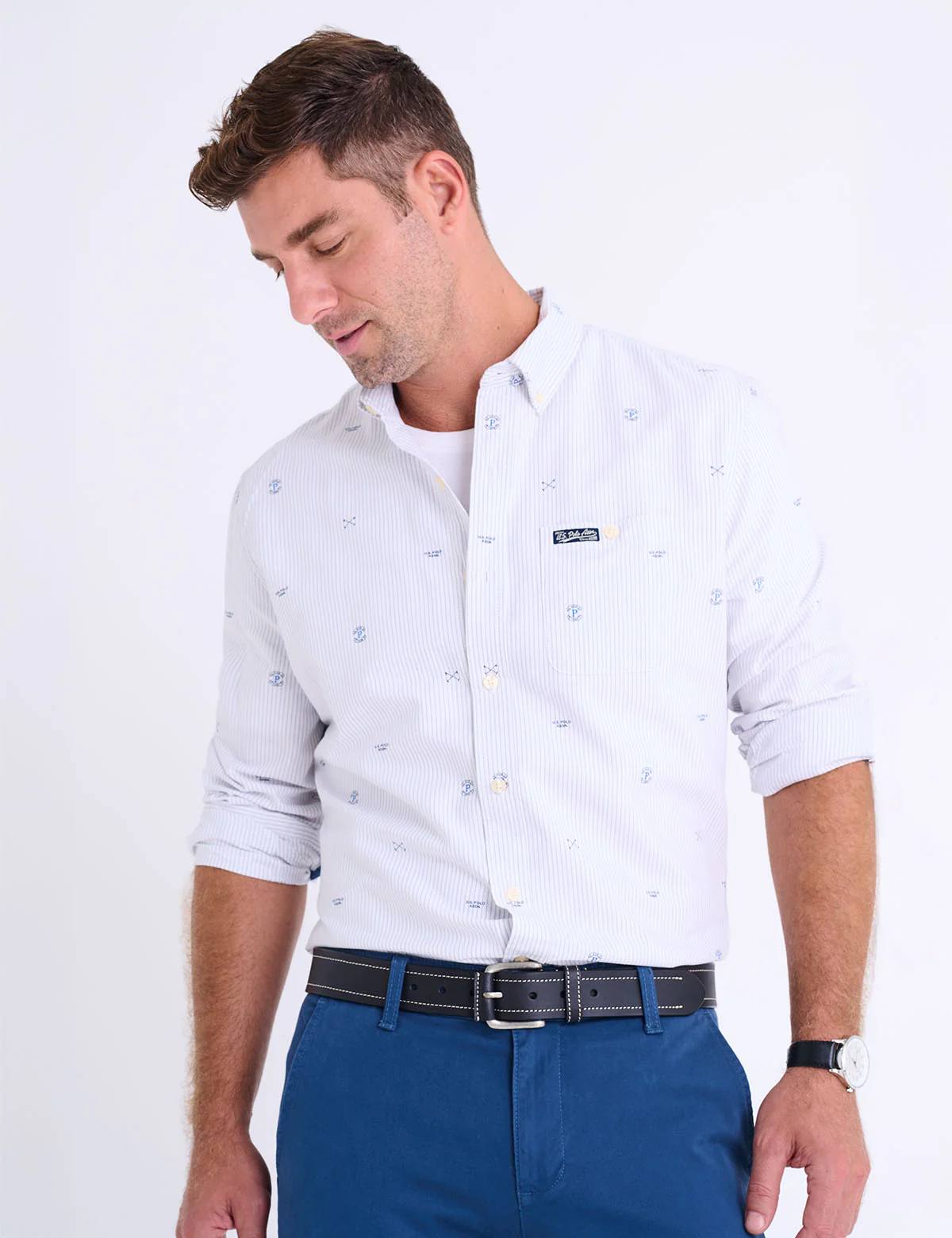 13043-long-sleeve-all-over-logo-print-oxford-shirt-1.webp LONG SLEEVE ALL OVER LOGO PRINT OXFORD SHIRT