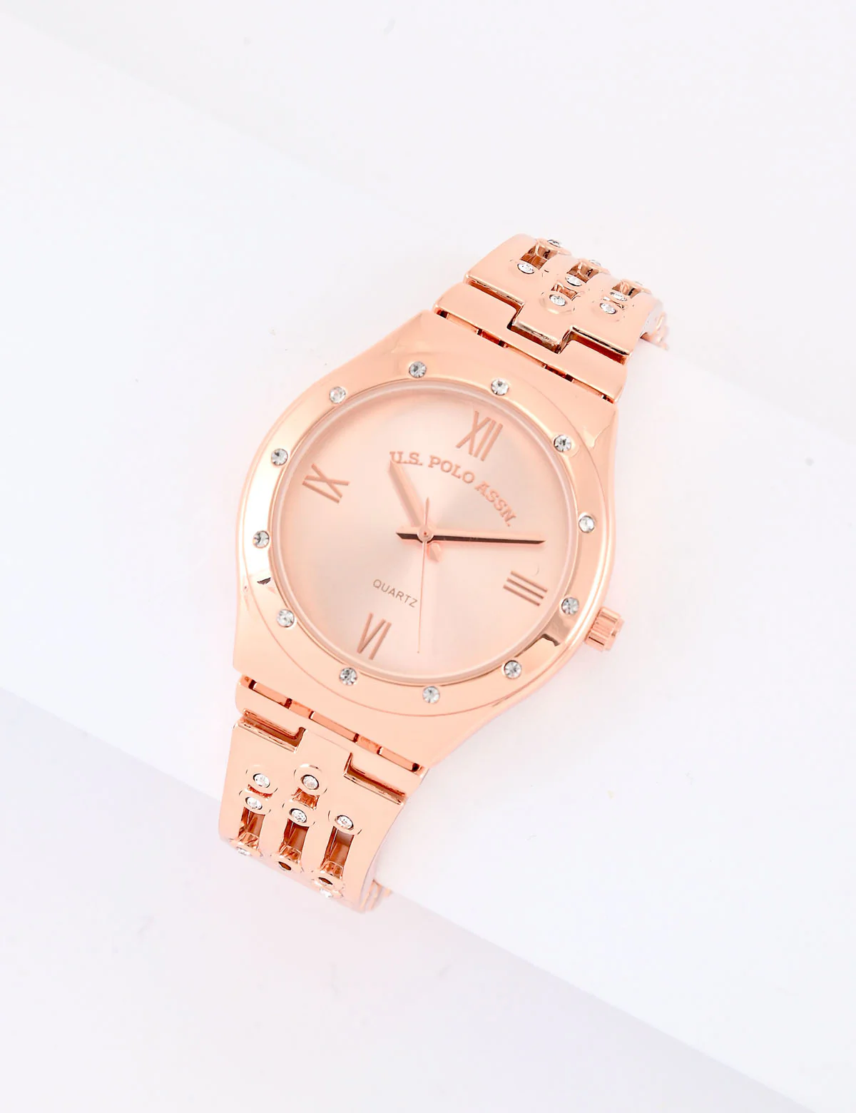 13066-ladies-gold-analog-bracelet-watch-1.webp LADIES GOLD ANALOG BRACELET WATCH