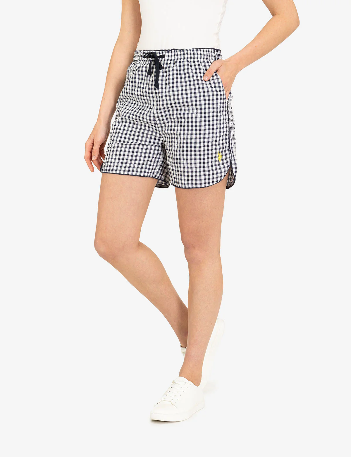 13131-drawstring-piped-short-1.webp DRAWSTRING PIPED SHORT