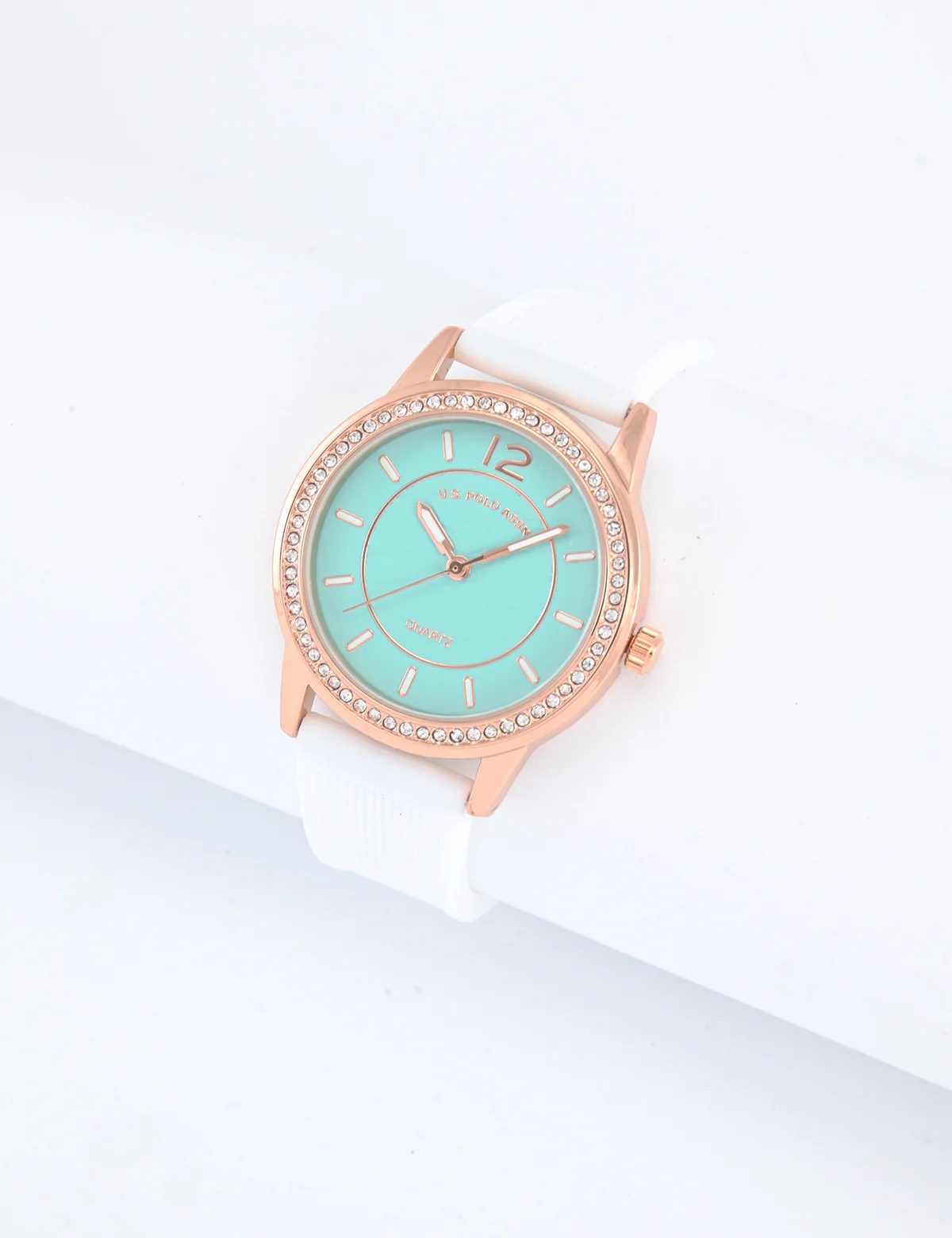 13380-ladies-blue-face-watch-with-gold-accent-1.webp LADIES BLUE FACE WATCH WITH GOLD ACCENT