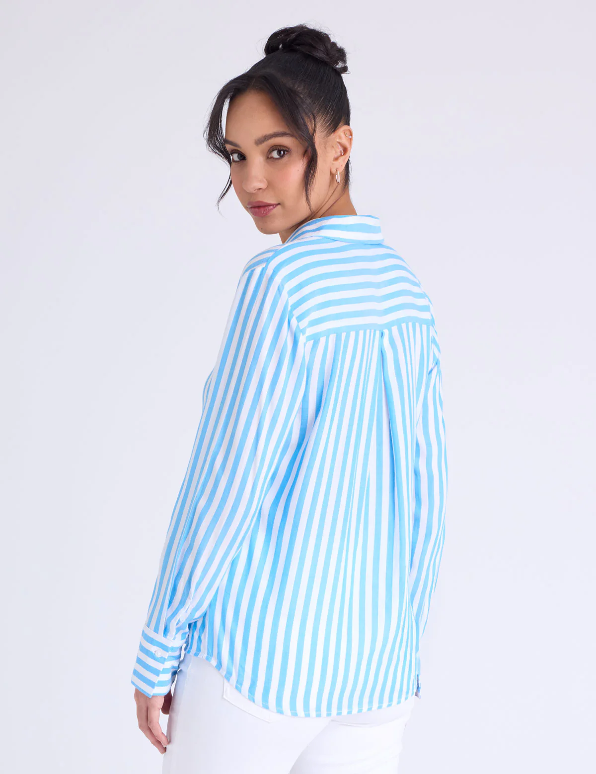 1408-long-sleeve-y-neck-stripe-shirt-4.webp LONG SLEEVE Y-NECK STRIPE SHIRT