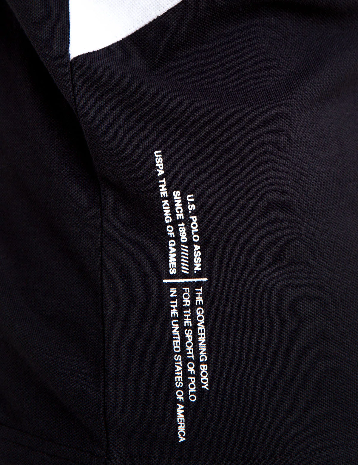 14080-silver-metallic-detail-colorblock-polo-shirt-10.webp SILVER METALLIC DETAIL COLORBLOCK POLO SHIRT