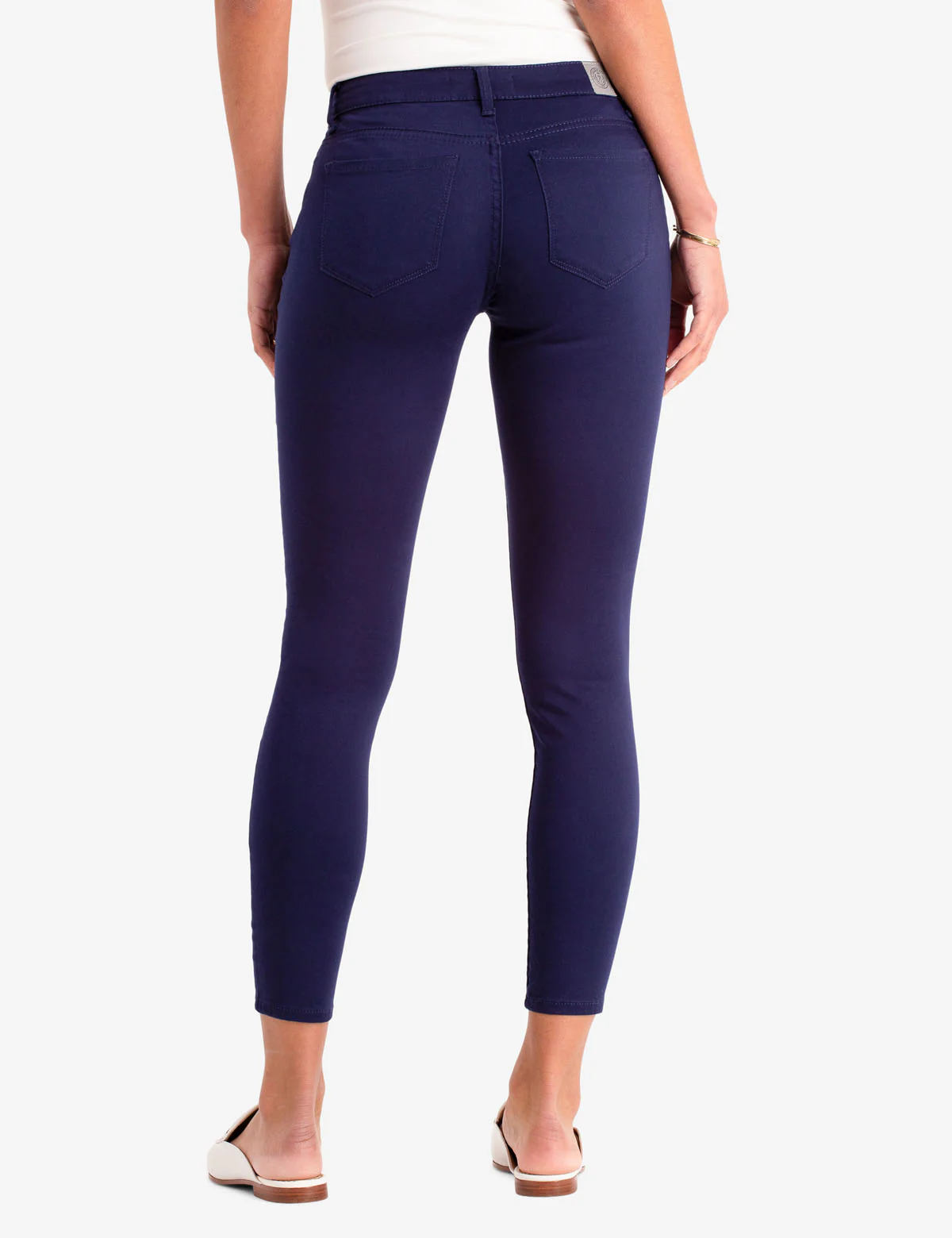 14987-mid-rise-sateen-jegging-11.webp MID RISE SATEEN JEGGING