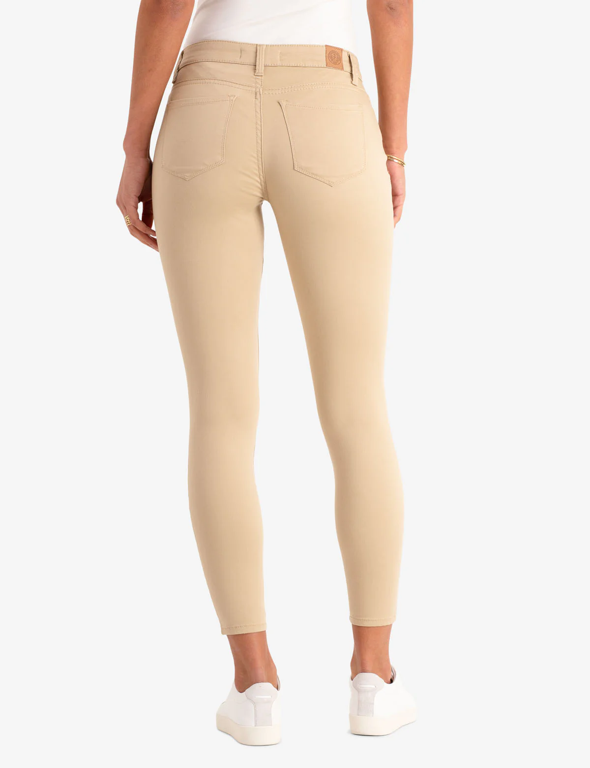 14987-mid-rise-sateen-jegging-7.webp MID RISE SATEEN JEGGING