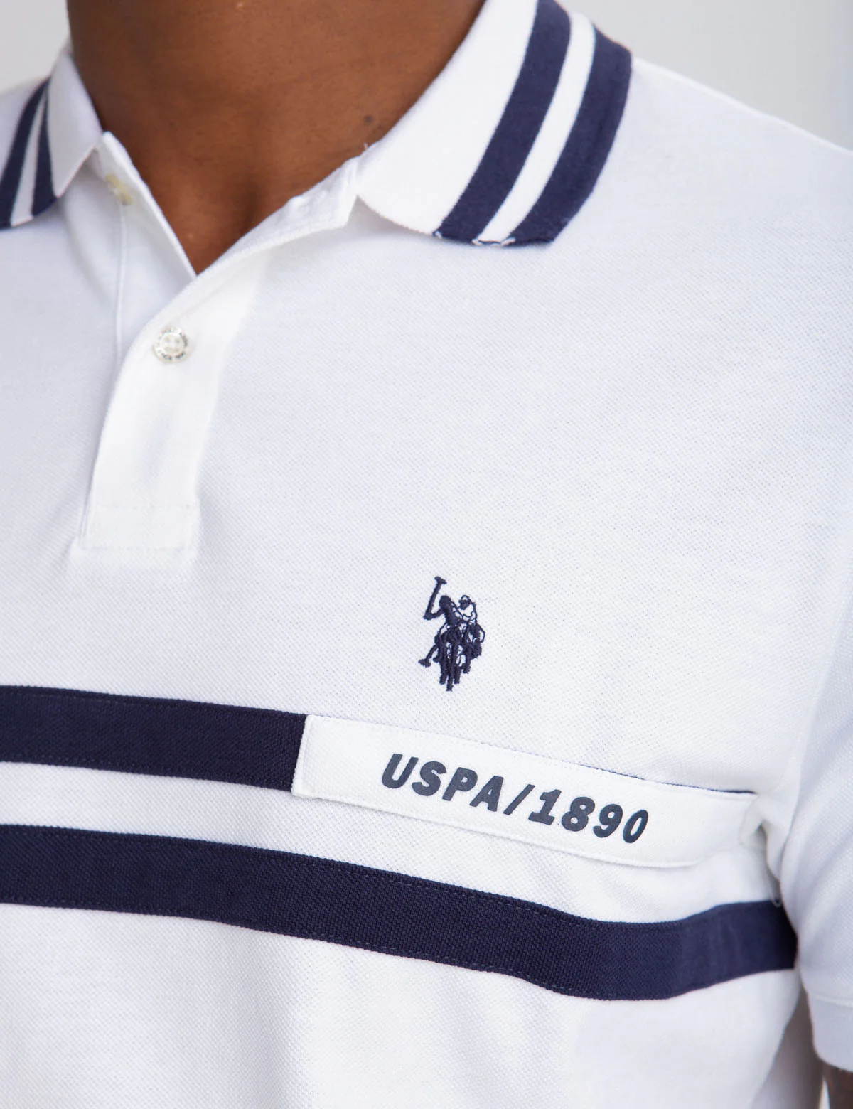 15361-rubber-detail-polo-shirt-2.webp RUBBER DETAIL POLO SHIRT
