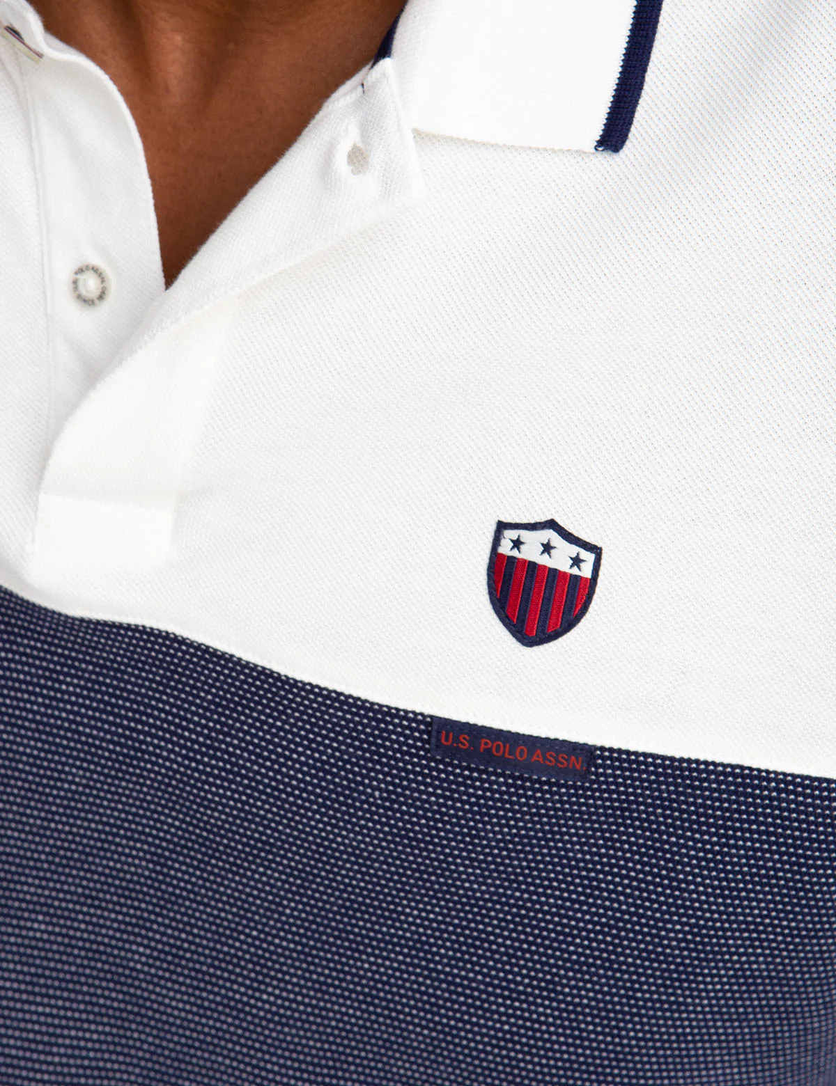 15445-crest-texture-striped-polo-shirt-3.webp CREST TEXTURE STRIPED POLO SHIRT