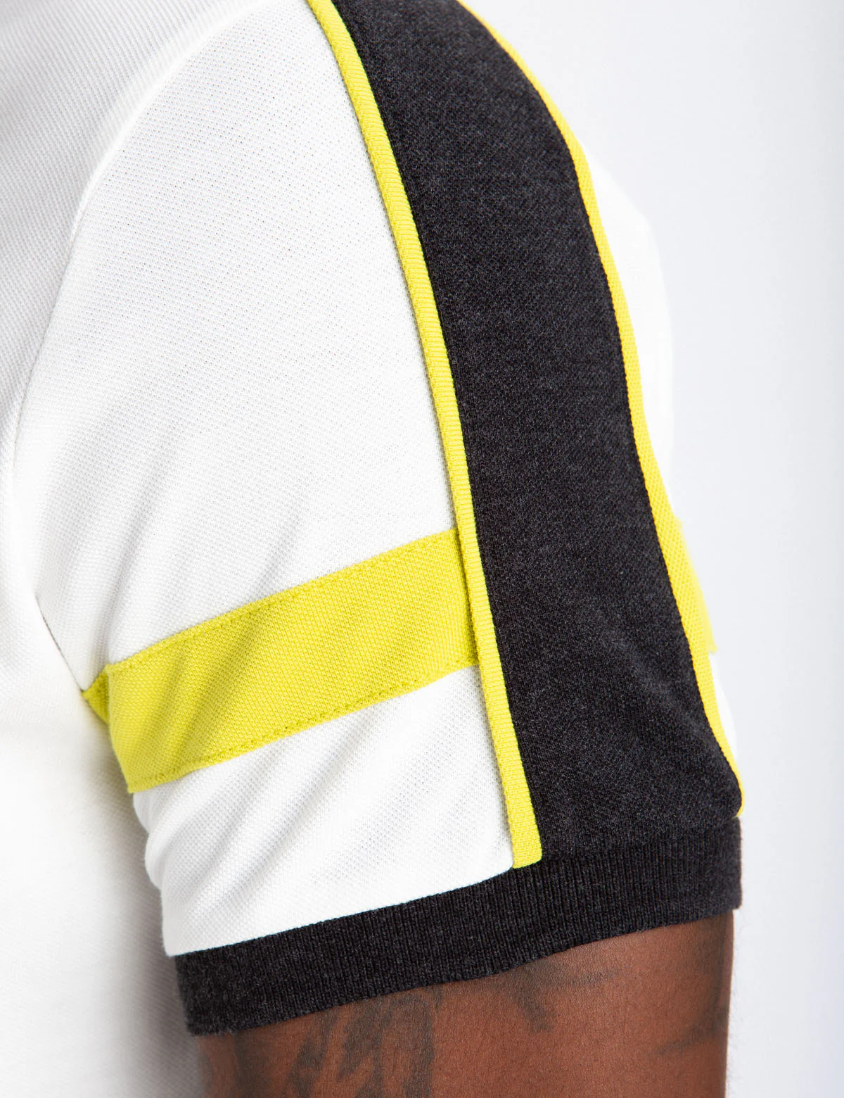 15562-black-mallet-shoulder-piecing-polo-shirt-5.webp BLACK MALLET SHOULDER PIECING POLO SHIRT