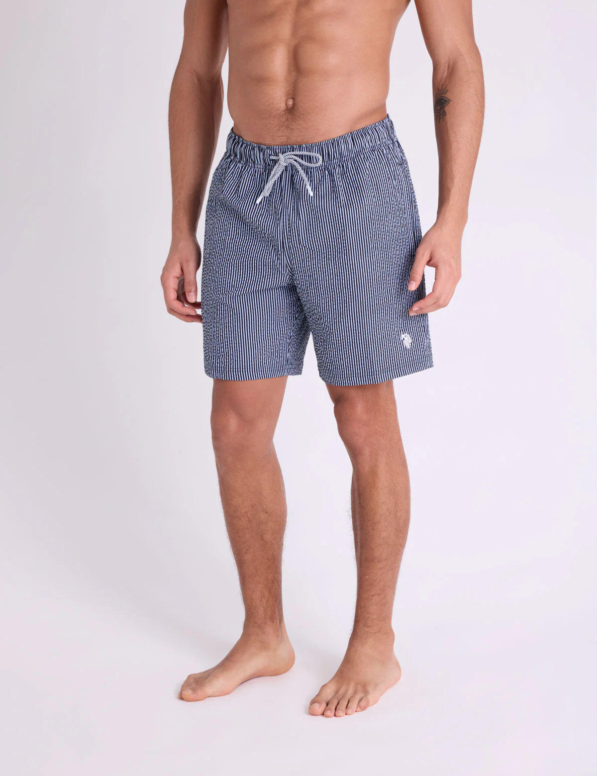 1605-7-seersucker-stripe-swim-shorts-1.webp 7" SEERSUCKER STRIPE SWIM SHORTS