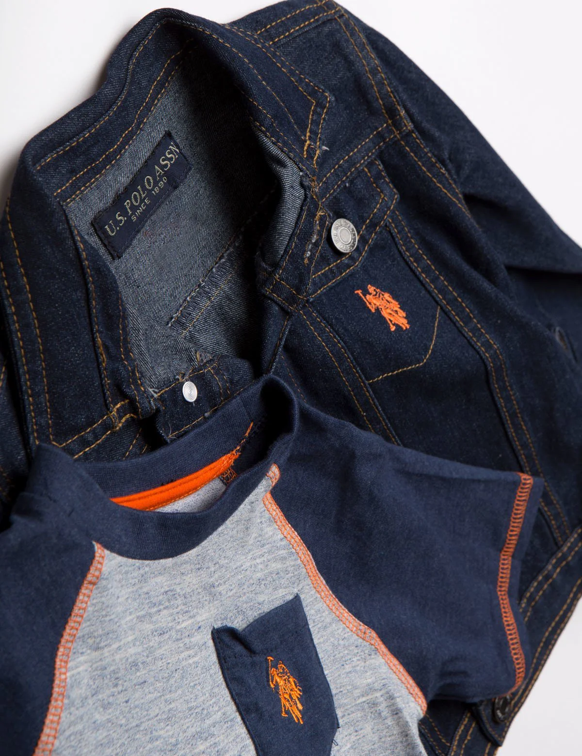 16662-toddler-3-piece-set-jacket-tee-joggers-2.webp TODDLER 3 PIECE SET - JACKET, TEE & JOGGERS
