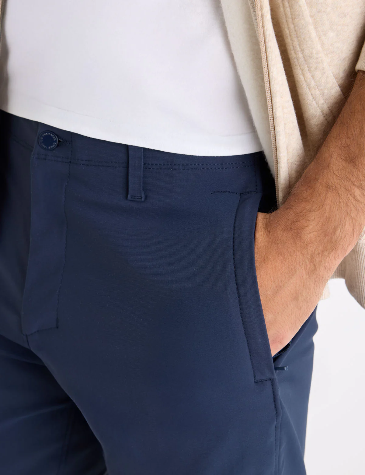 1709-9-comfort-waist-tech-shorts-5.webp 9" COMFORT WAIST TECH SHORTS