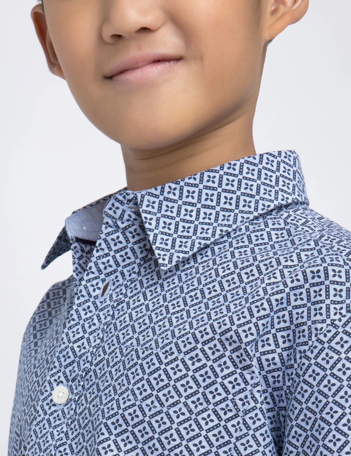 17160-boys-geometric-printed-shirt-2.webp BOYS GEOMETRIC PRINTED SHIRT