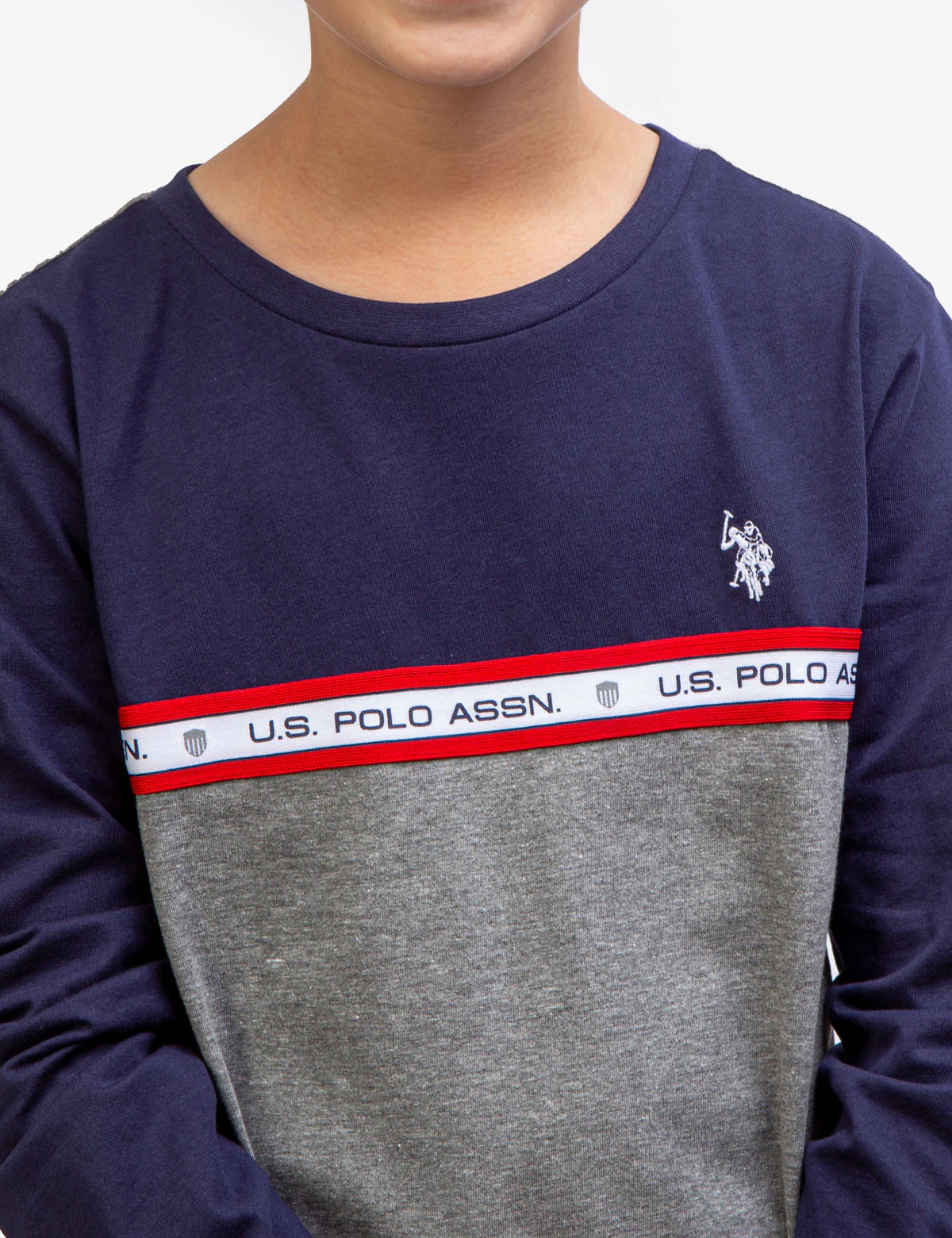 17650-boys-long-sleeve-uspa-t-shirt-4.webp BOYS LONG SLEEVE USPA T-SHIRT