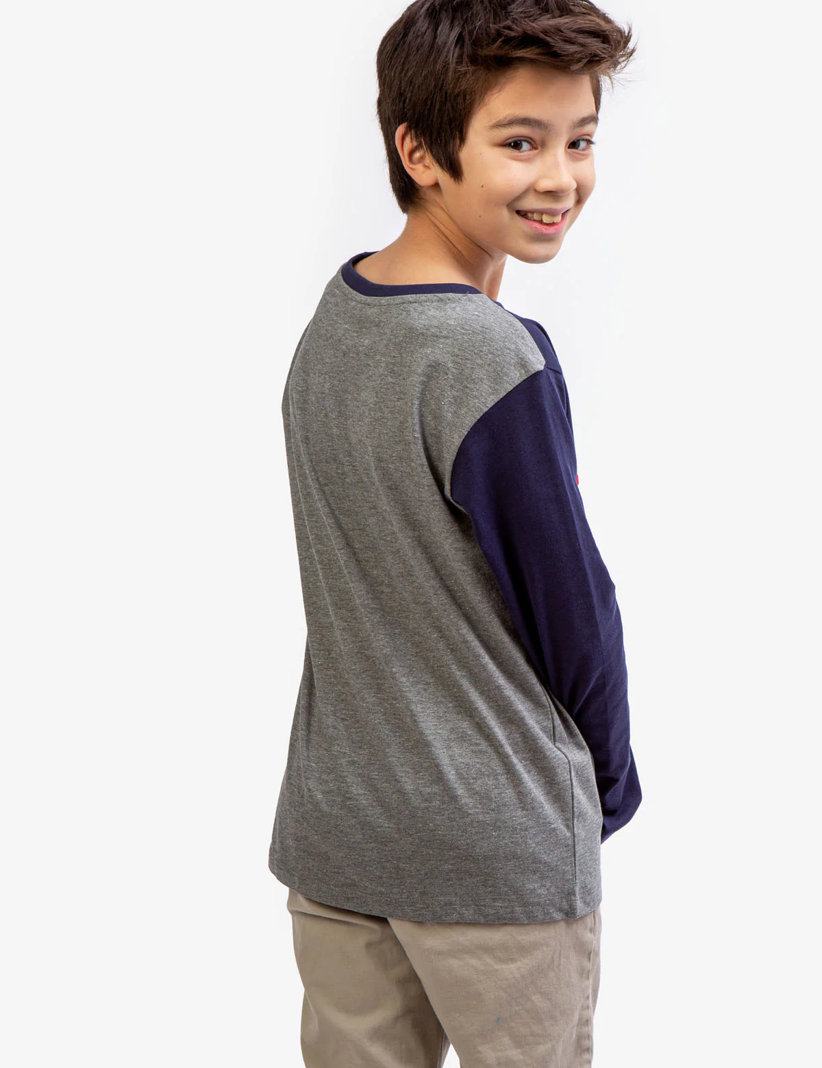 17650-boys-long-sleeve-uspa-t-shirt-9.webp BOYS LONG SLEEVE USPA T-SHIRT