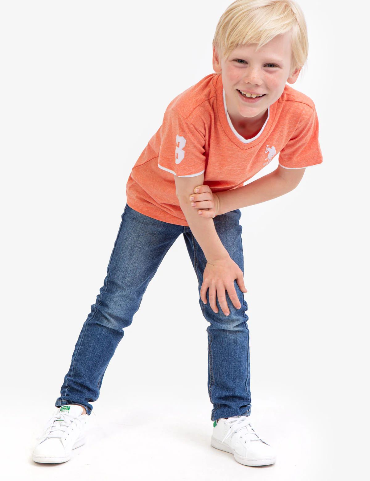 17747-boys-basic-v-neck-t-shirt-14.webp BOYS BASIC V-NECK T-SHIRT
