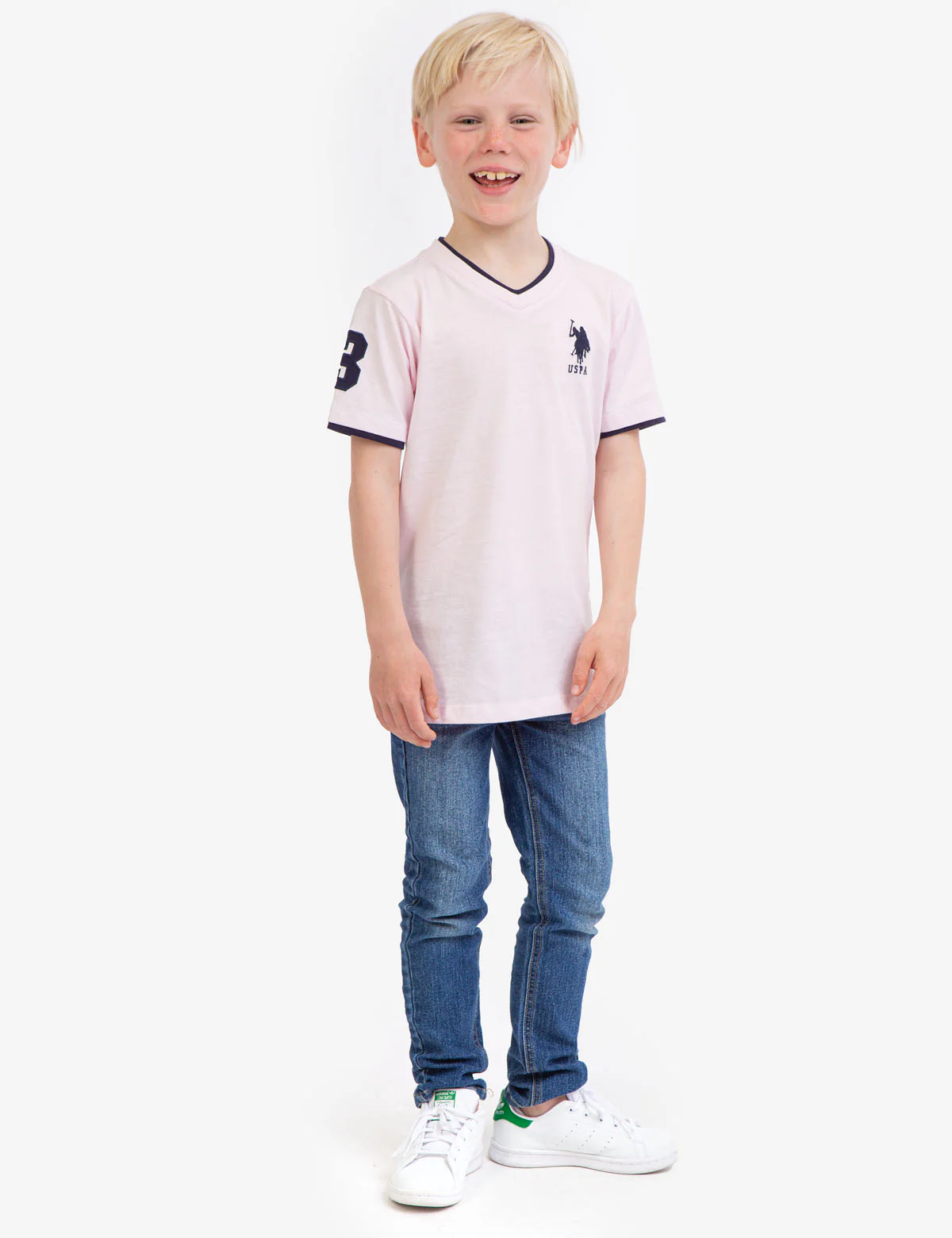 17747-boys-basic-v-neck-t-shirt-17.webp BOYS BASIC V-NECK T-SHIRT
