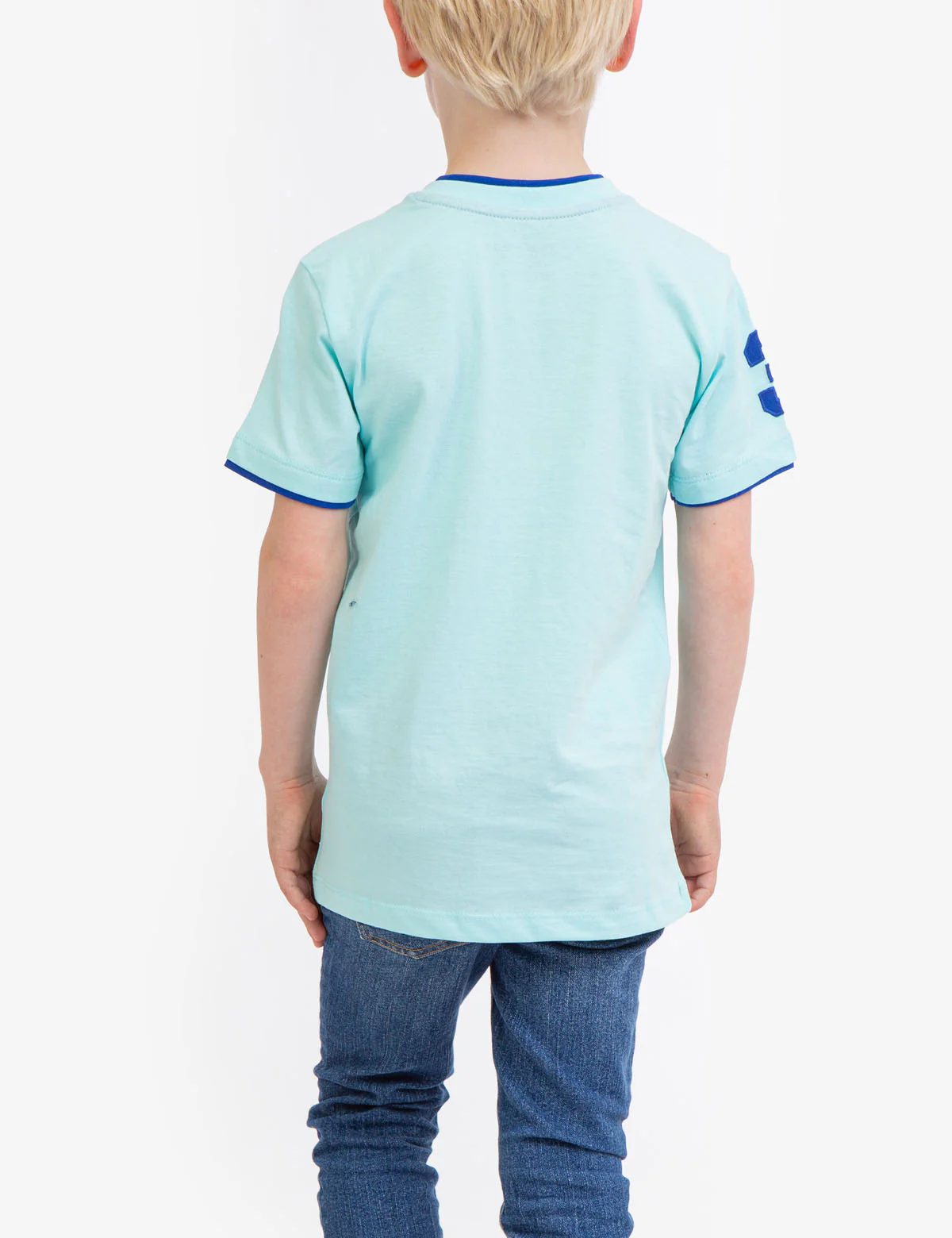 17747-boys-basic-v-neck-t-shirt-4.webp BOYS BASIC V-NECK T-SHIRT