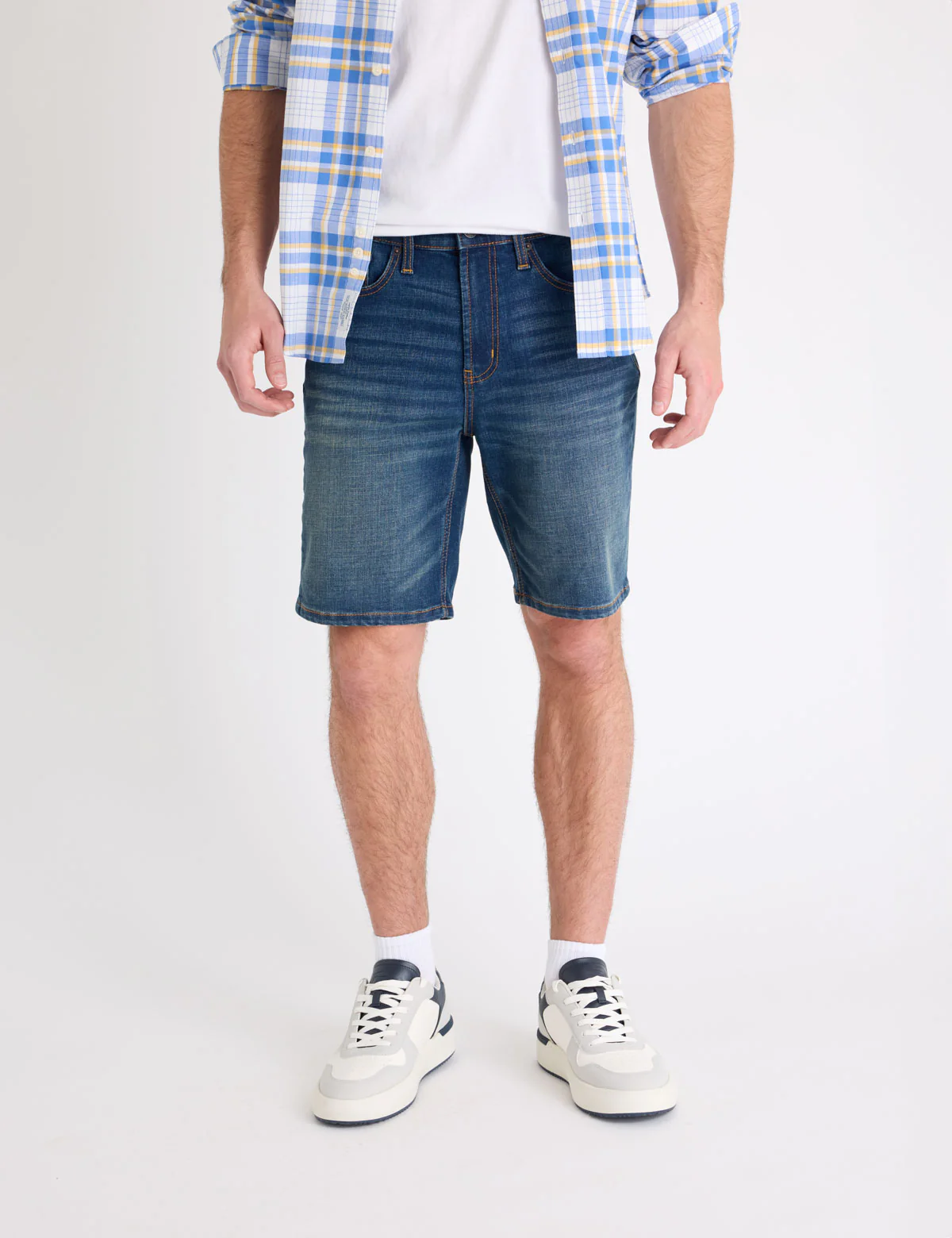 1802-5-pocket-slim-straight-9.5-denim-shorts-1.webp 5 POCKET SLIM STRAIGHT 9.5" DENIM SHORTS