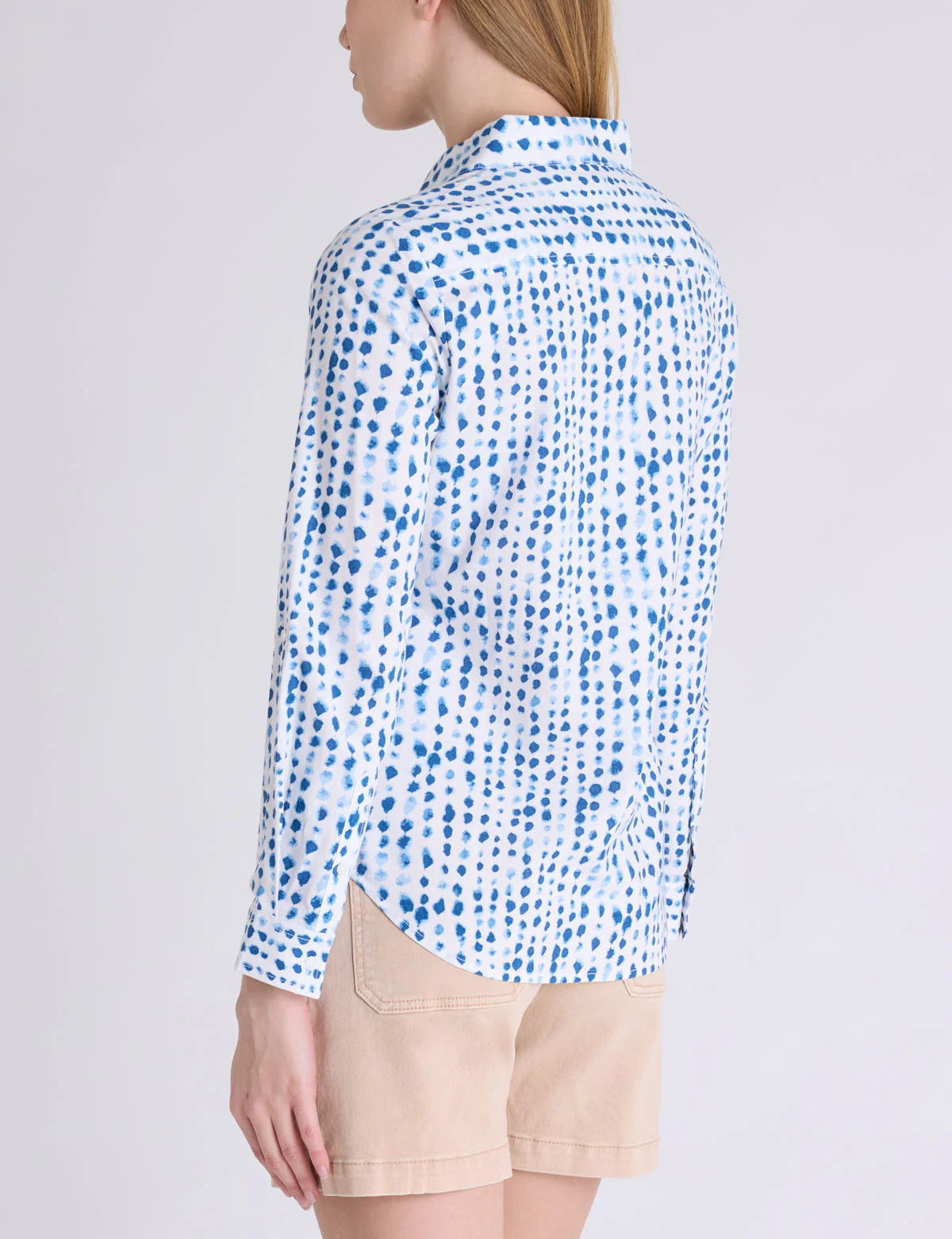 1860-crochet-trim-printed-linen-long-sleeve-shirt-6.webp CROCHET TRIM PRINTED LINEN LONG SLEEVE SHIRT