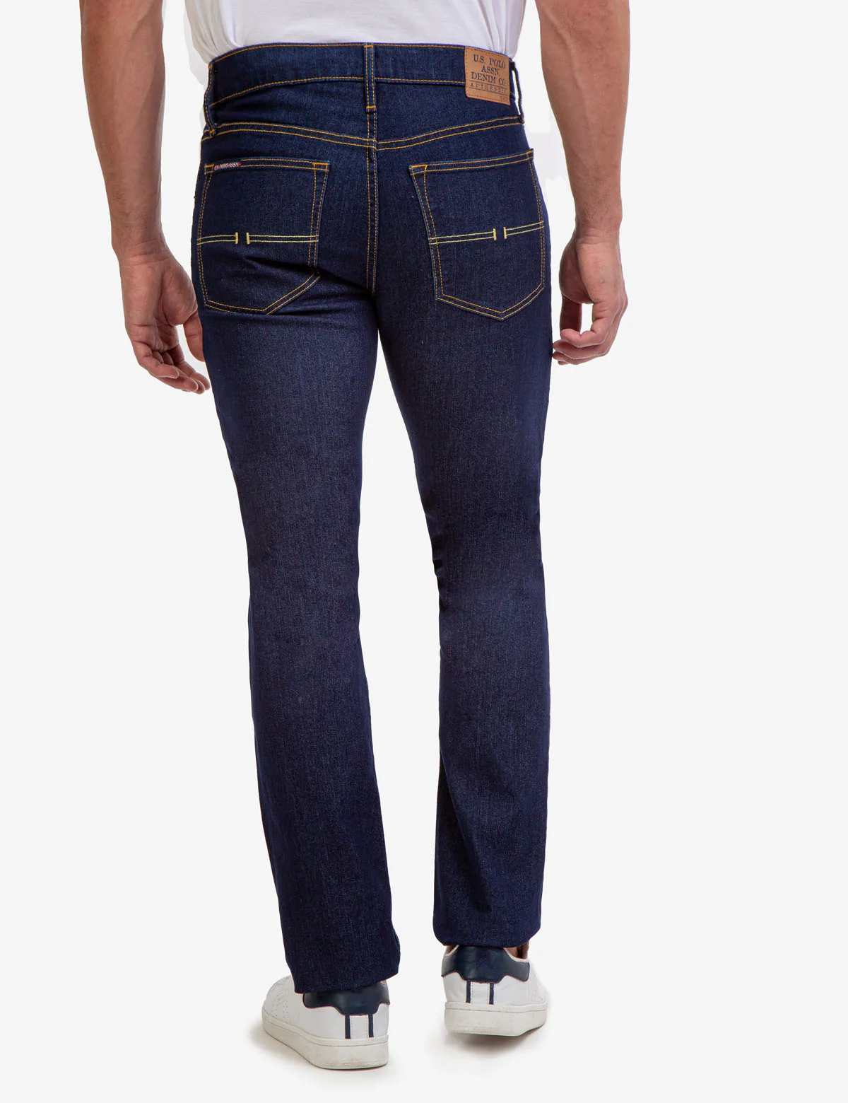 18937-slim-straight-fit-jeans-2.webp SLIM STRAIGHT FIT JEANS