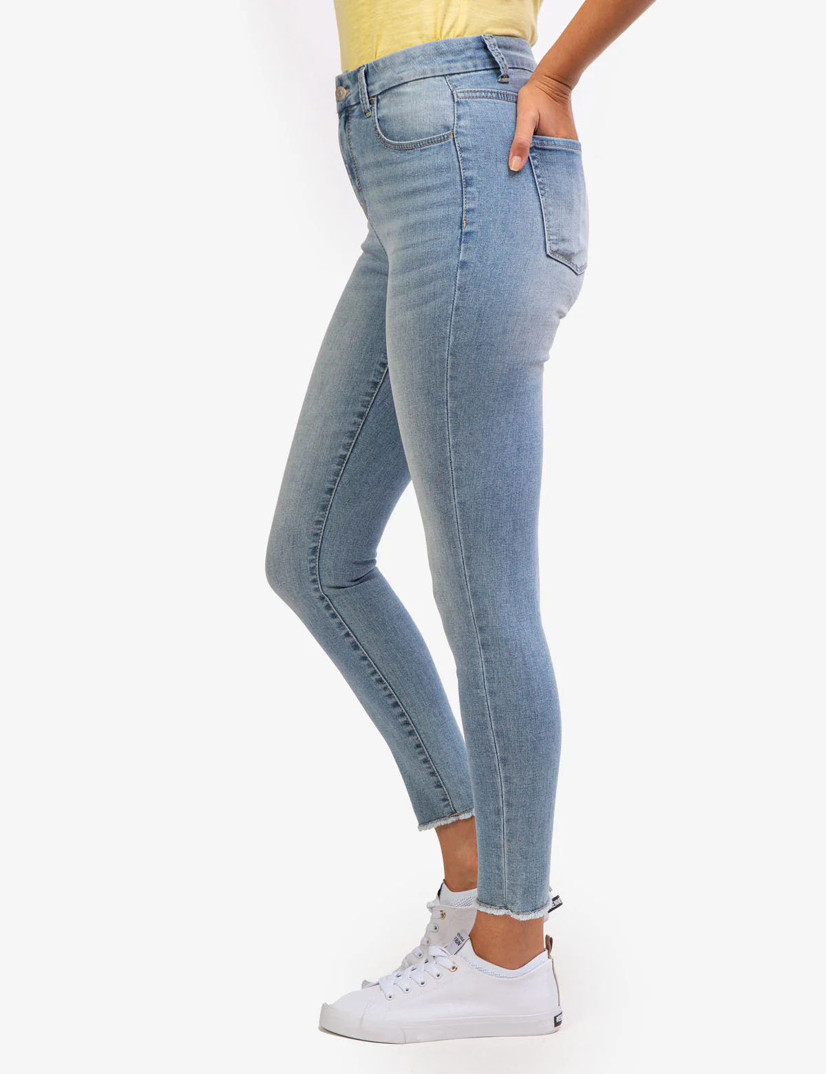 CURVY ULTRY HIGH RISE JEGGING