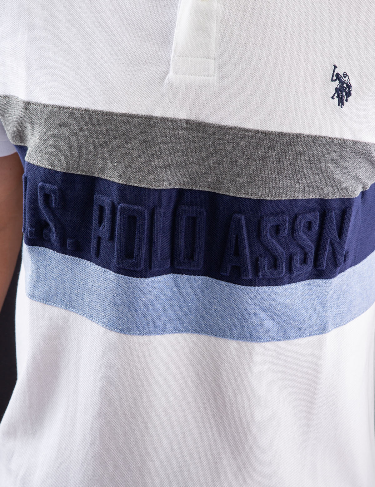 20720-striped-embossed-polo-shirt-12.jpg STRIPED EMBOSSED POLO SHIRT