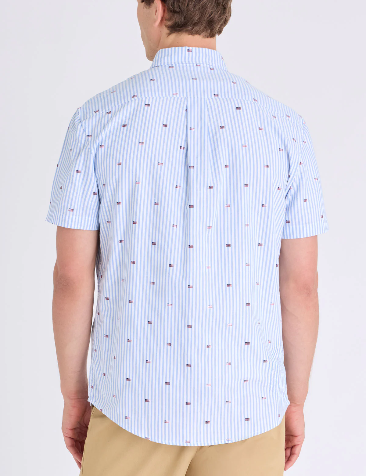 2128-short-sleeve-allover-flag-print-oxford-shirt-5.webp SHORT SLEEVE ALLOVER FLAG PRINT OXFORD SHIRT