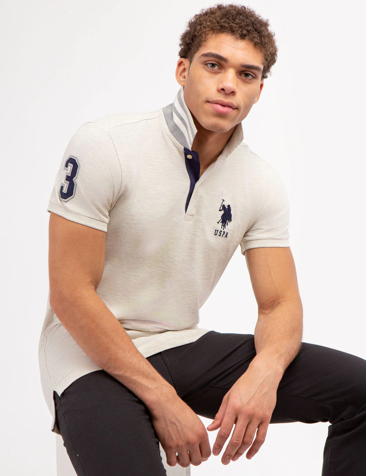 21916-slim-fit-stretch-pique-polo-shirt-3.webp SLIM FIT STRETCH PIQUE POLO SHIRT