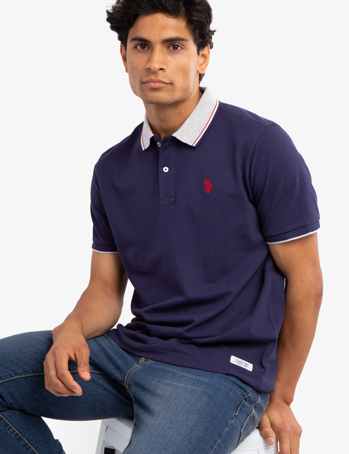 22037-signature-stripe-collar-pique-polo-shirt-10.webp SIGNATURE STRIPE COLLAR PIQUE POLO SHIRT