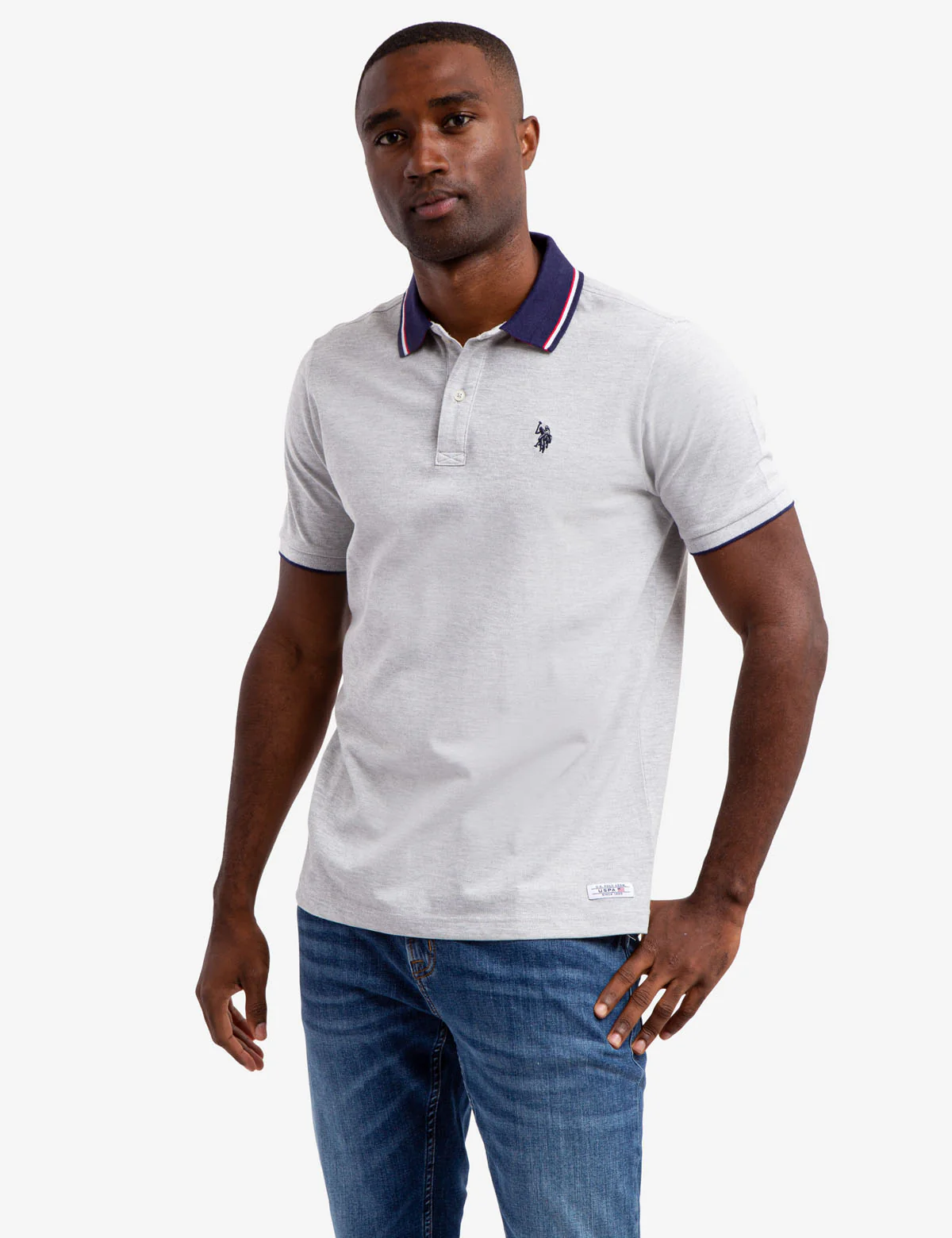 22037-signature-stripe-collar-pique-polo-shirt-6.webp SIGNATURE STRIPE COLLAR PIQUE POLO SHIRT